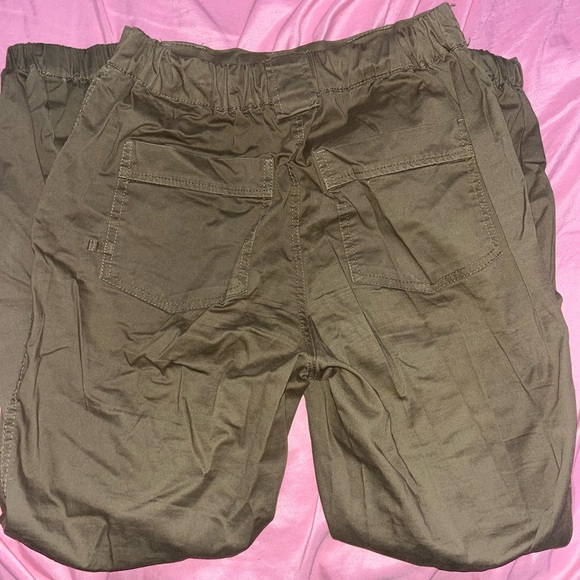 Cargo pants - Picture 2 of 6